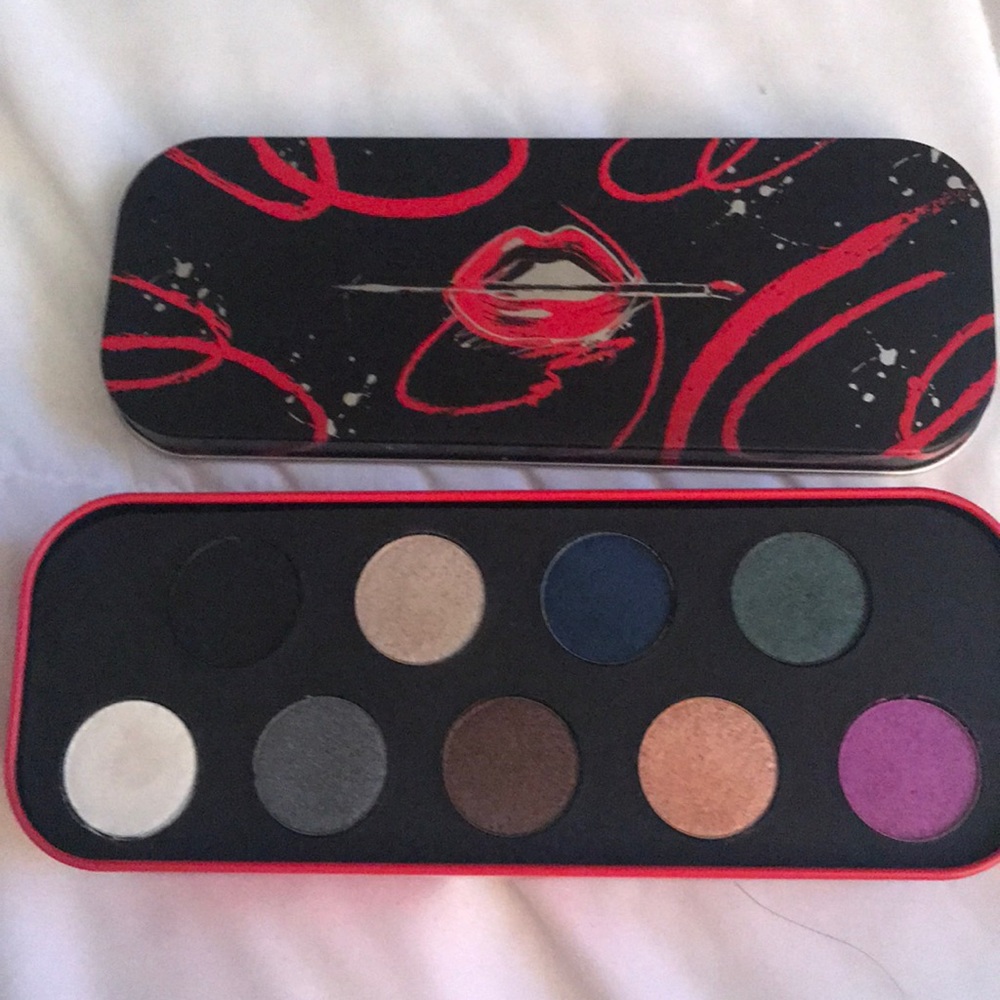Make Up Forever palette